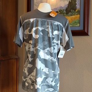 Mens C9 compression shirt. Sz M